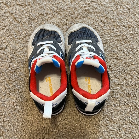 New Balance Boy Shoes - Picture 3 of 4